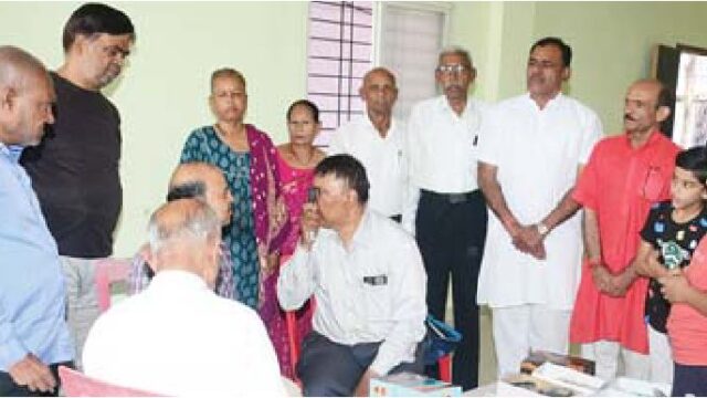 जैन रत्न अलंकरण से सम्मानित