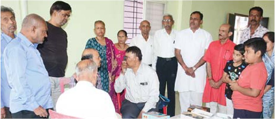 जैन रत्न अलंकरण से सम्मानित