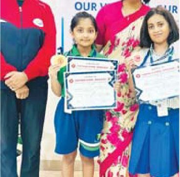 कायरा ने तैराकी में जीते पदक