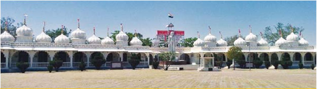 पुराने समाजजन बोले बहुत मुश्किल से खड़ा हुआ था पहाड़ियों पर ट्रस्ट