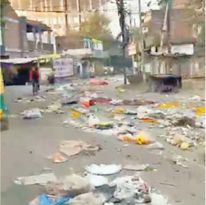 सफाई कर्मियों की हड़ताल से ऐसा हो गया हाल…