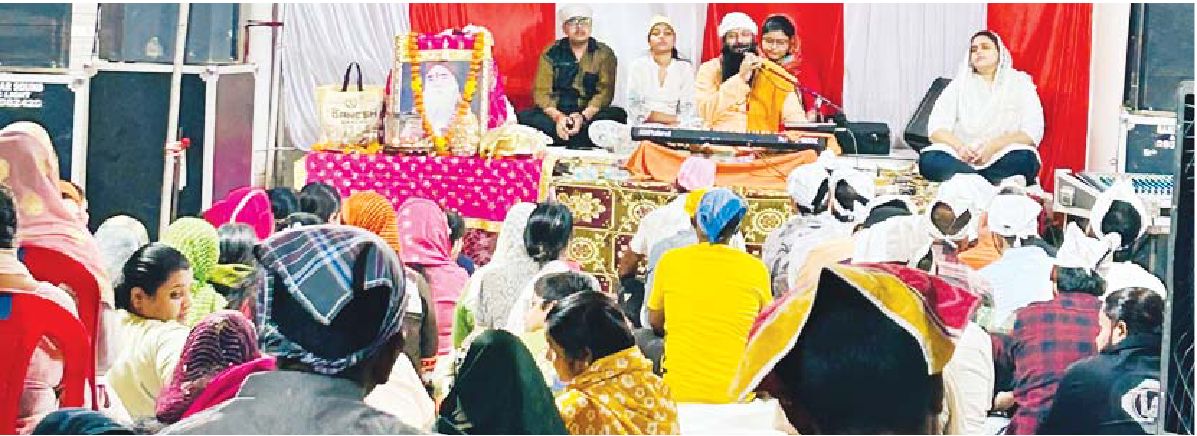 सिंधी कालोनी में वर्सी उत्सव