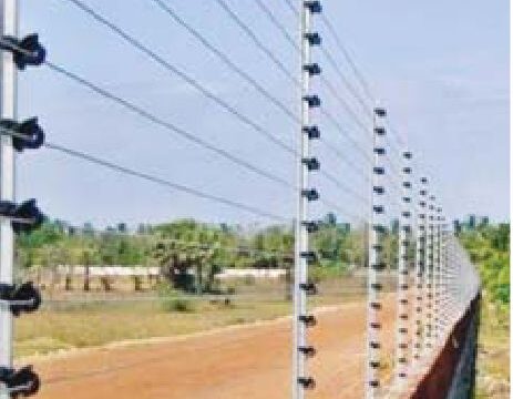 सुरक्षा दीवारों पर दौड़ेगा 24 घंटे करंट, लगेगी सौर ऊर्जा की विद्युत बाड़